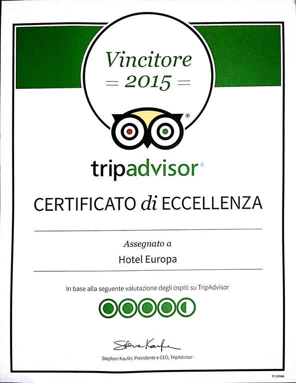 Europa 3*